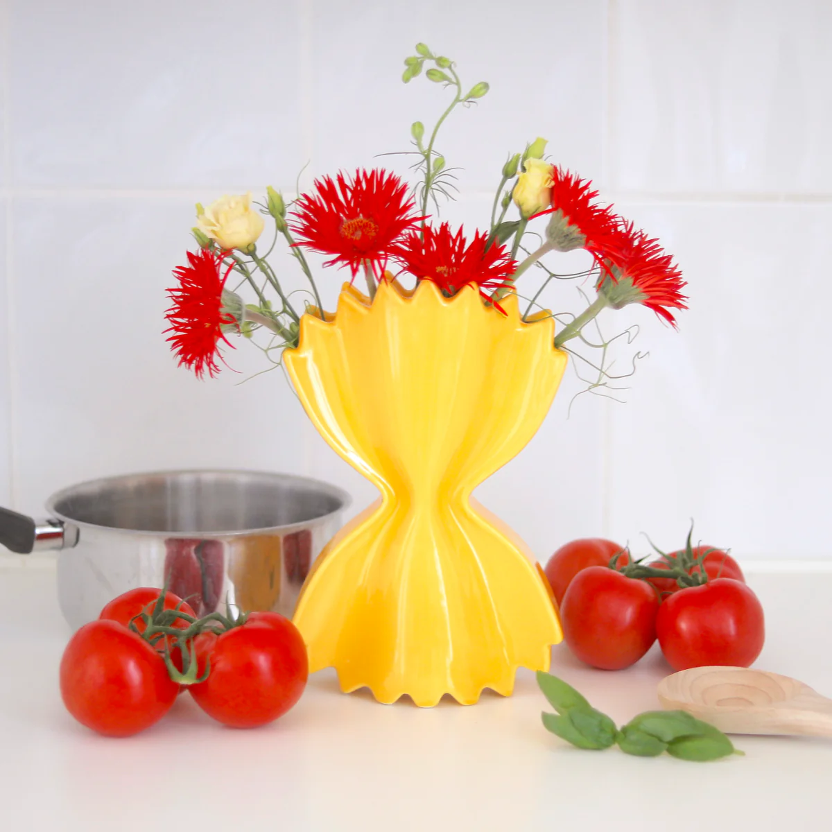 Vase Fluid market