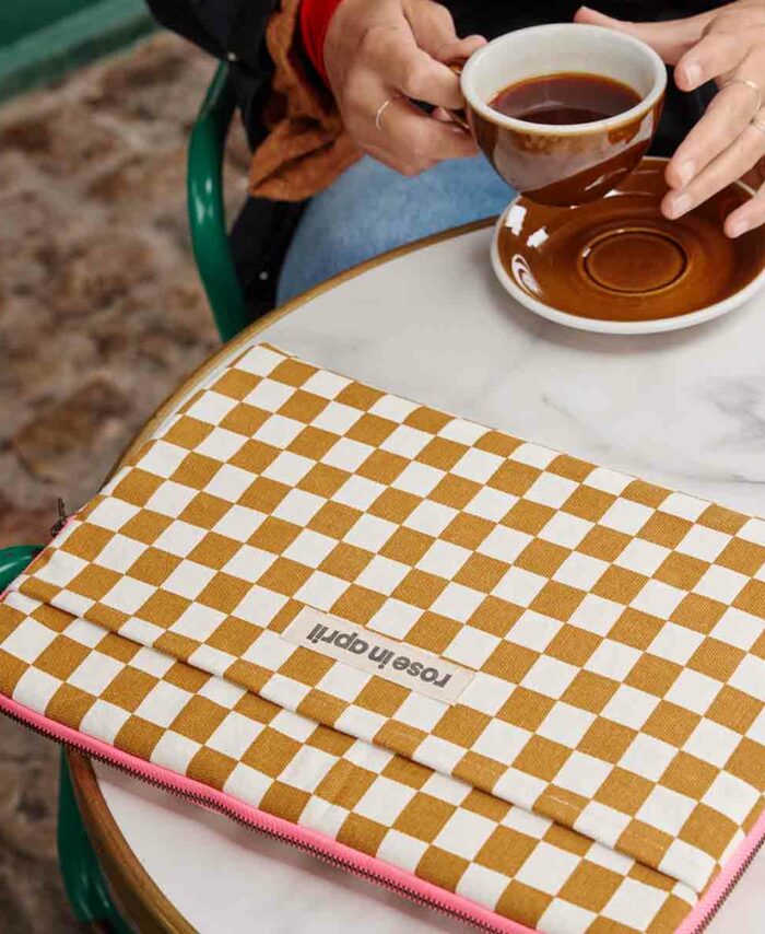 Housse ordinateur Octave Damier Ocre