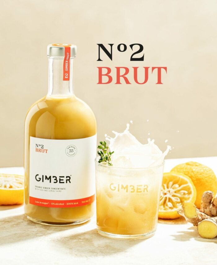 Bouteille de 500 ml de concentré de gingembre bio GIMBER N°2 Brut avec 50% de sucre en moins.