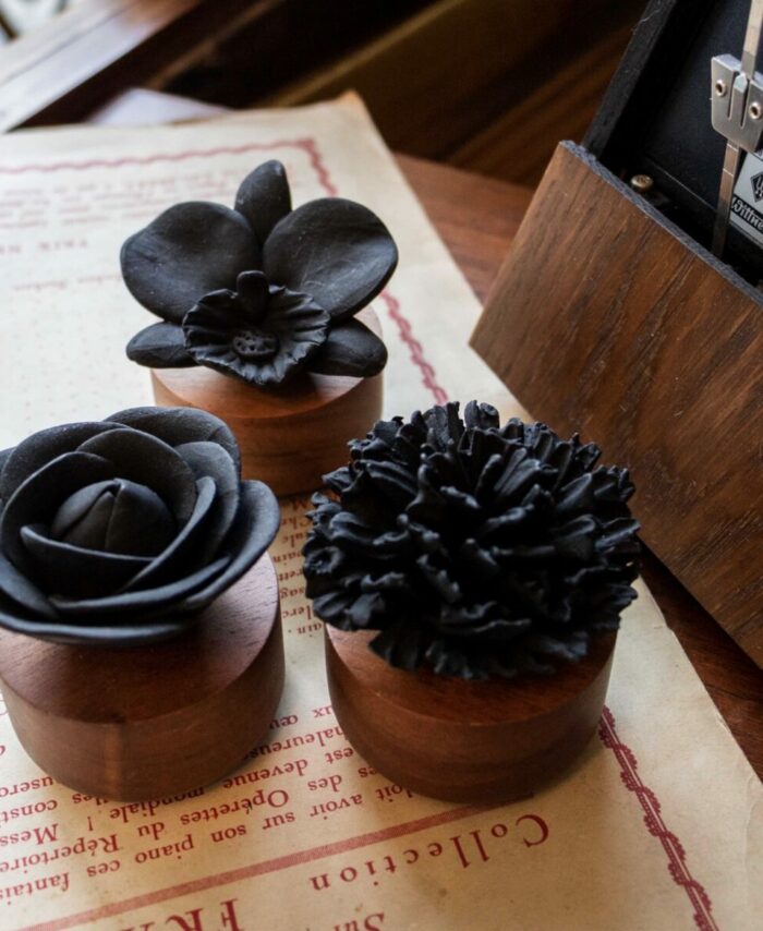 Collection Fleurs Noires Anoq - Jasmin, Œillet, Gardénia, Orchi