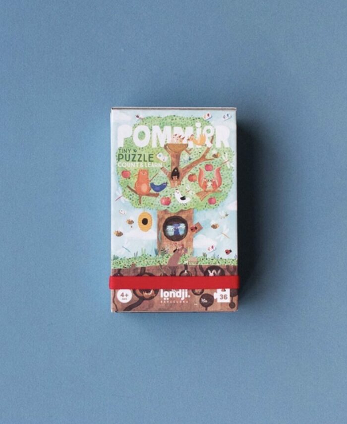 Boîte de poche blanche du Tiny Puzzle Pommier de Londji avec illustration d'un pommier.