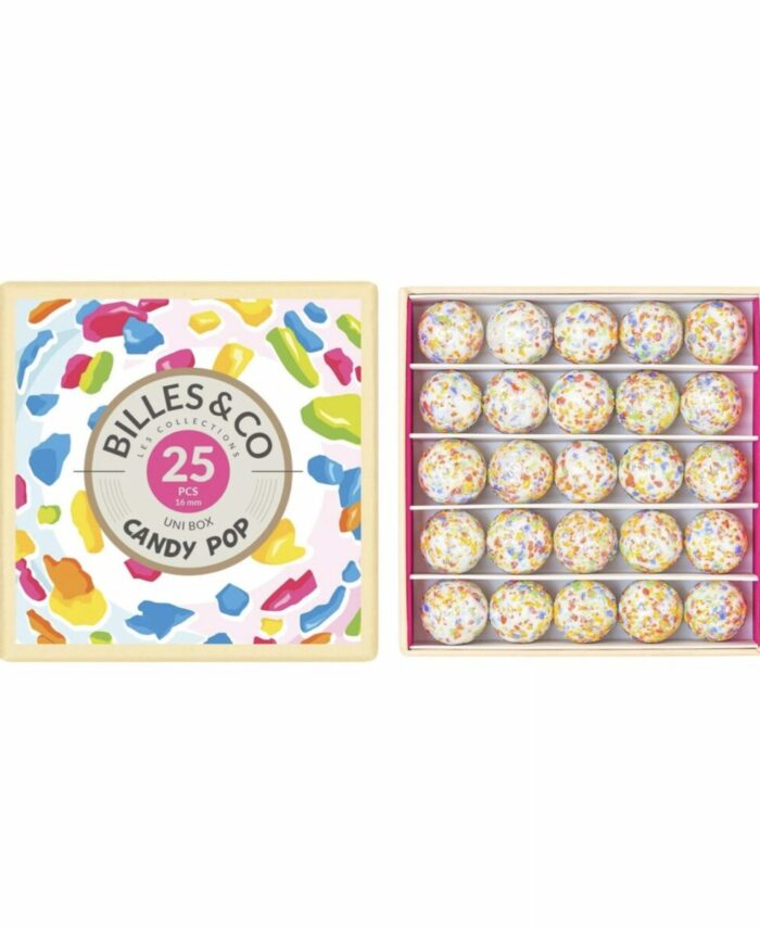 Coffret de 25 billes multicolores Billes & Co. présenté dans une boîte compartimentée avec des illustrations artistiques.